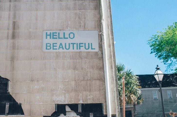 hellobeautifulsign