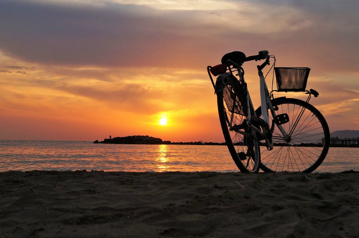 beachsunsetbike