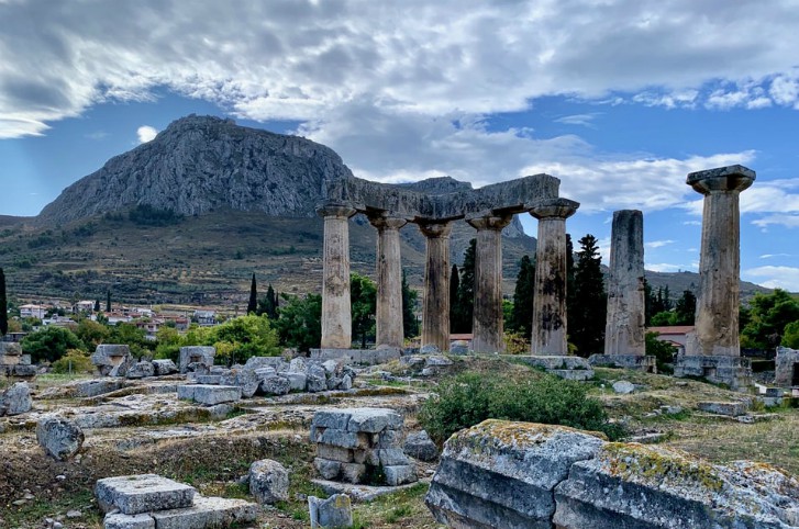 corinthruins
